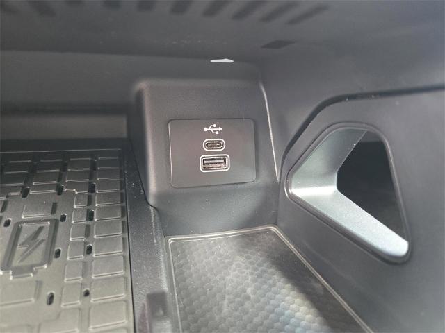 2025 Ford Ranger XLT photo 14