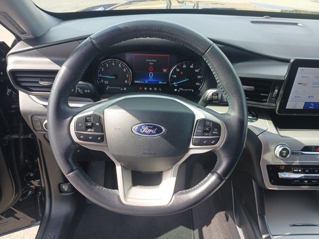 2021 Ford Explorer XLT photo 13