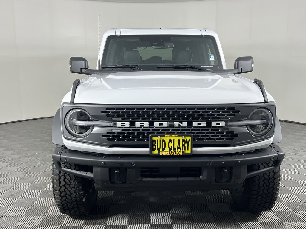 2025 Ford Bronco Badlands photo 2