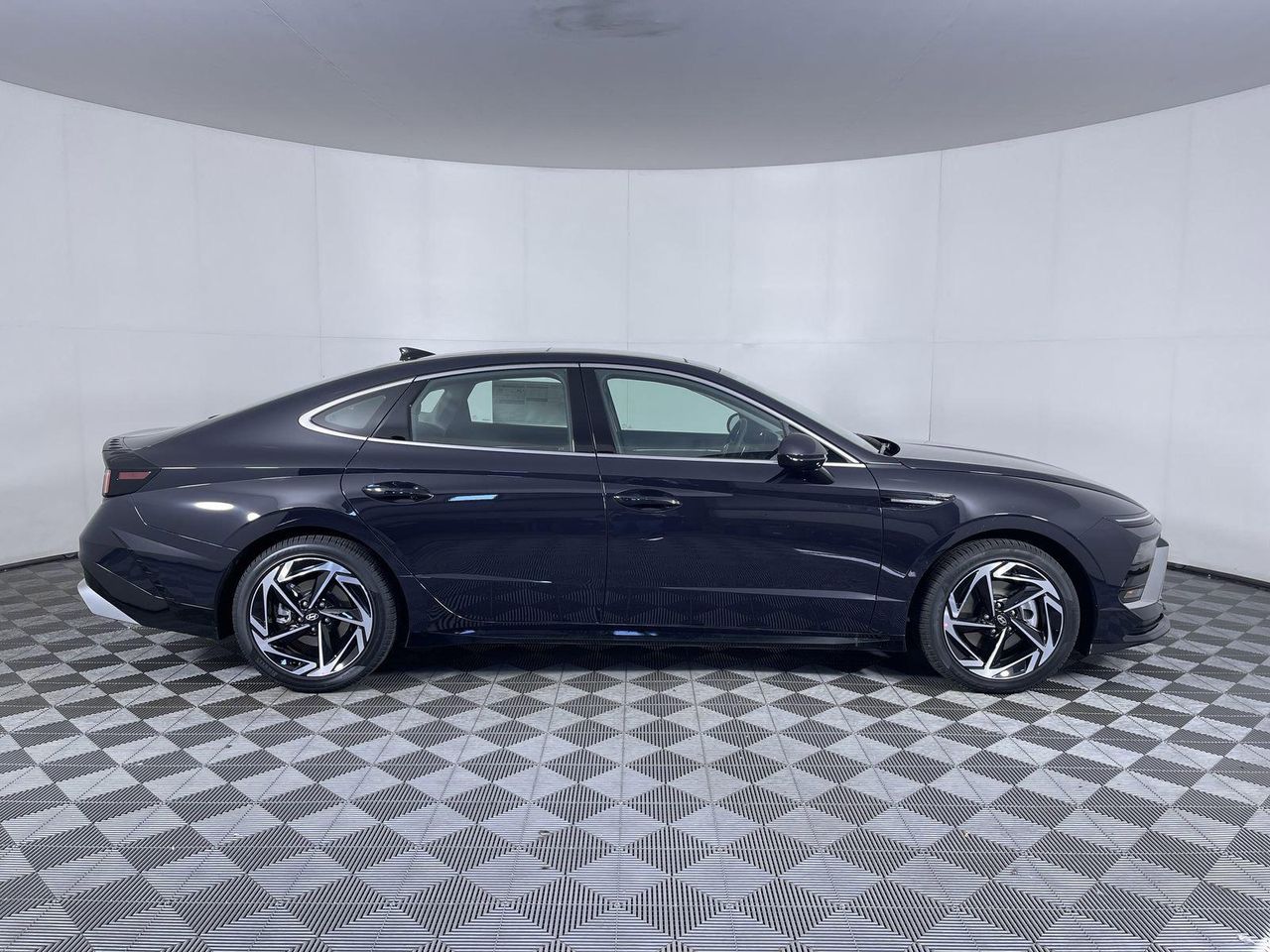 2025 Hyundai Sonata SEL Convenience photo 4