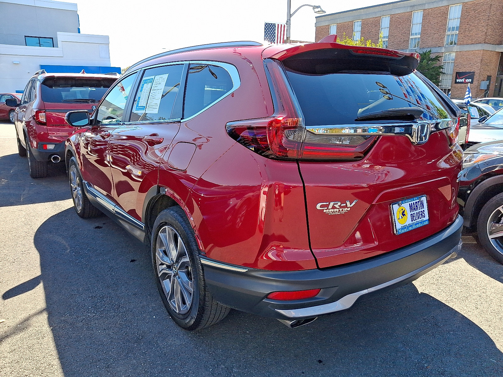 2022 Honda CR-V Touring photo 3