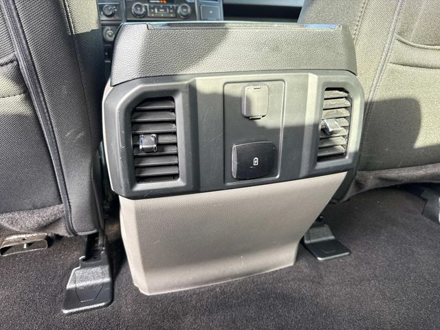 2020 Ford F-150 XL photo 17