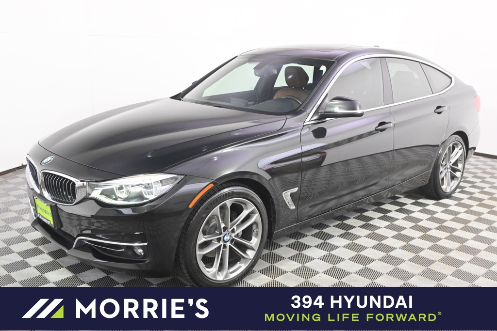 Used 2017 BMW 3 Series 330i with VIN WBA8Z9C59HG452887 for sale in St. Louis Park, Minnesota