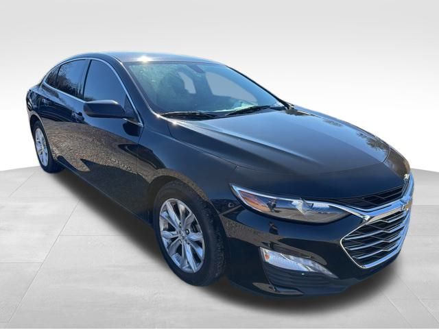 Used 2020 Chevrolet Malibu 1LT with VIN 1G1ZD5ST1LF094075 for sale in Bristol, TN