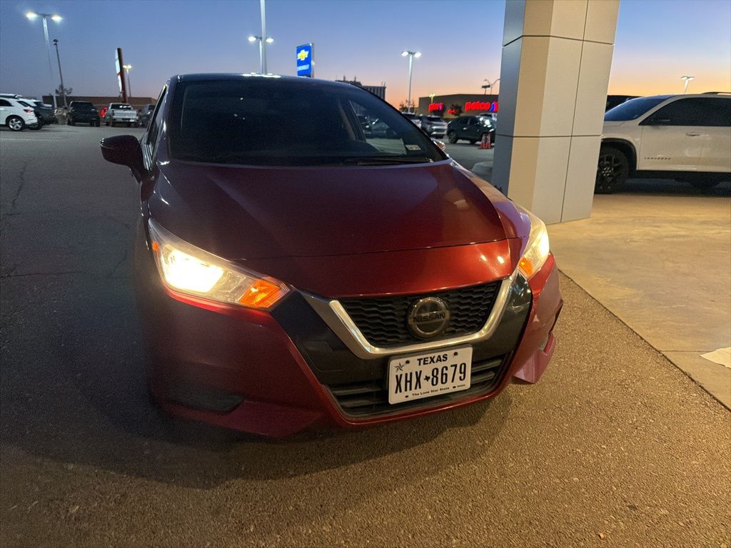 2020 Nissan Versa 1.6 SV photo 2