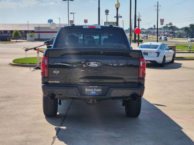 2025 Ford F-150 XLT photo 4