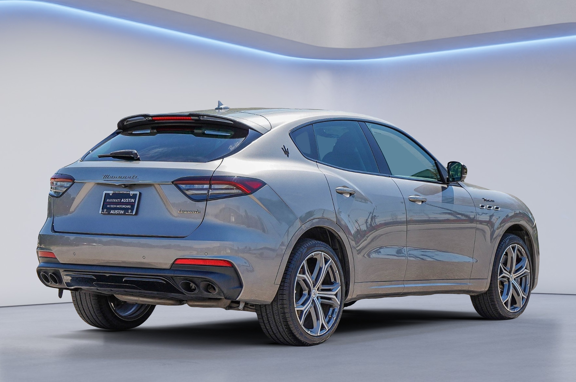 2022 Maserati Levante Modena photo 4