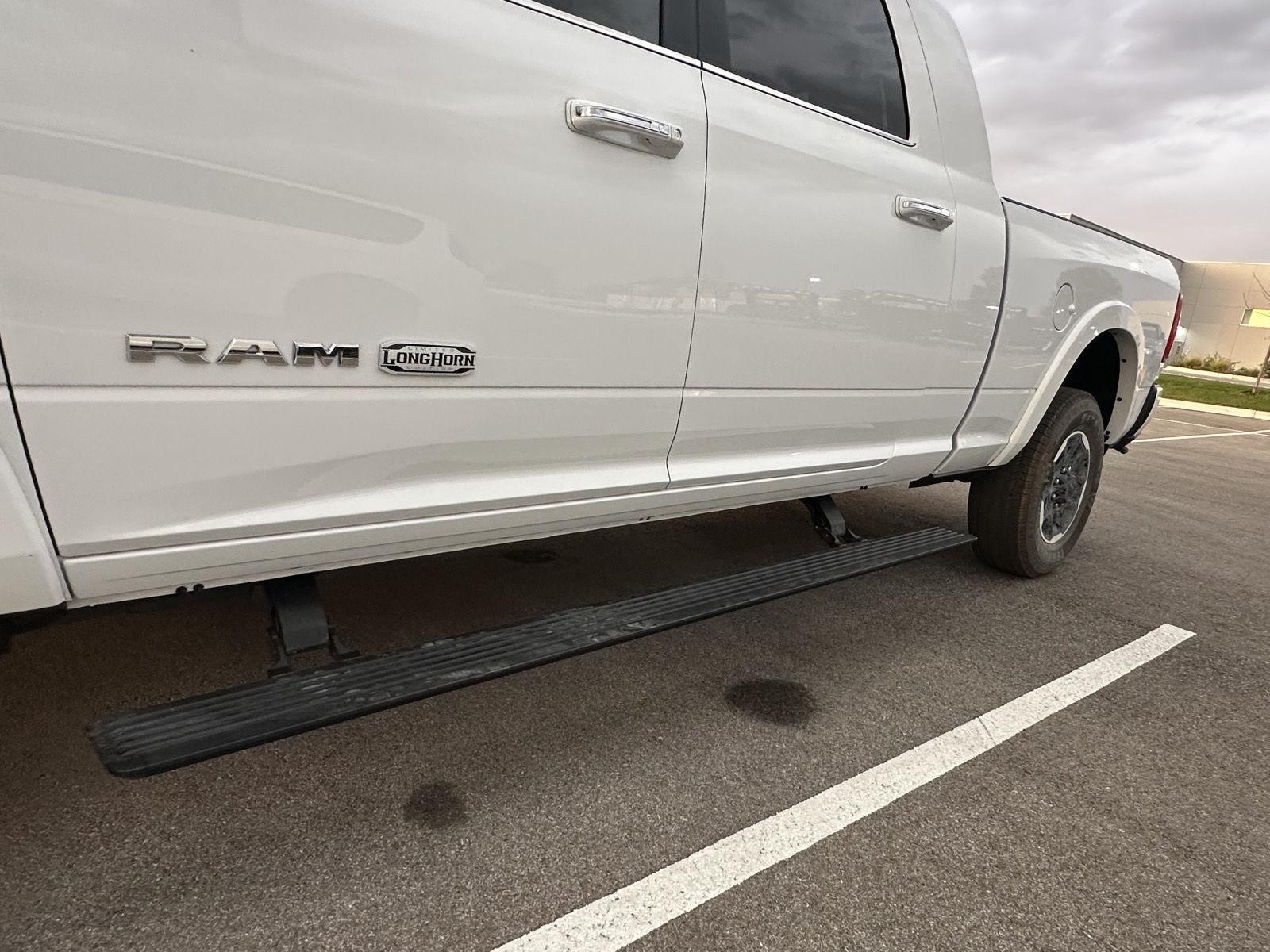 2021 Ram 3500 Longhorn photo 6