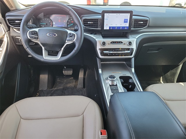 2022 Ford Explorer XLT photo 11