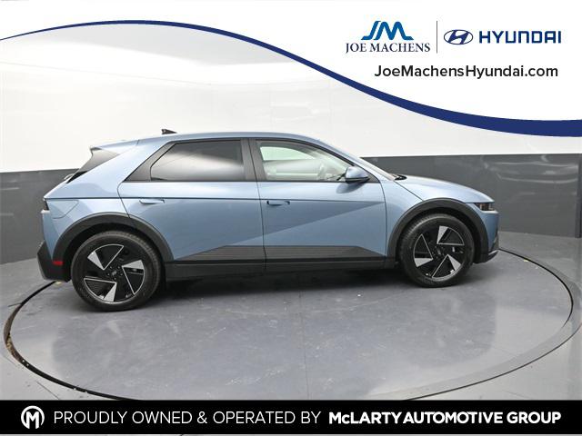 2026 Hyundai IONIQ 5 SEL's photo
