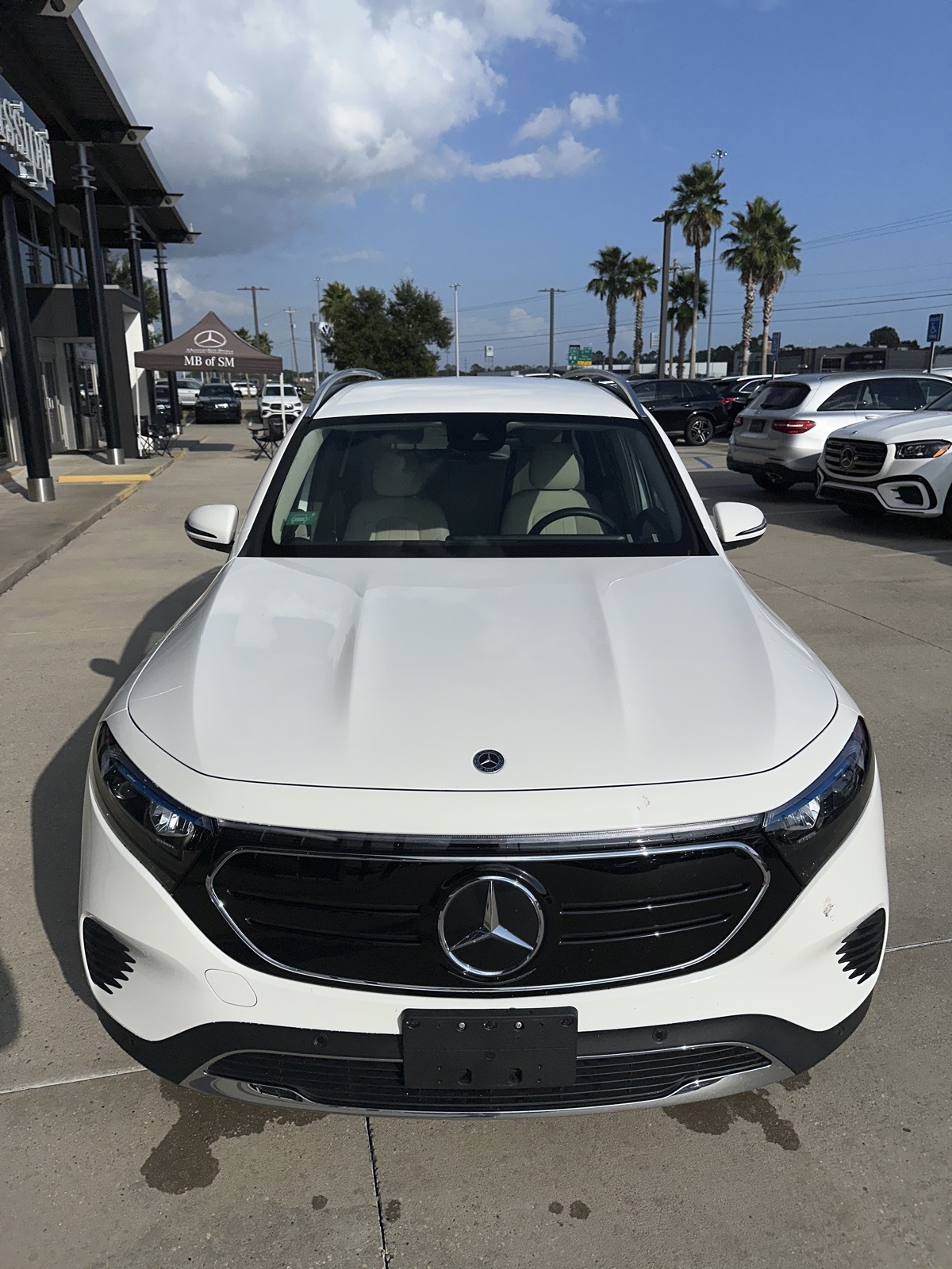 2023 Mercedes Benz EQB 300 4MATIC photo 3