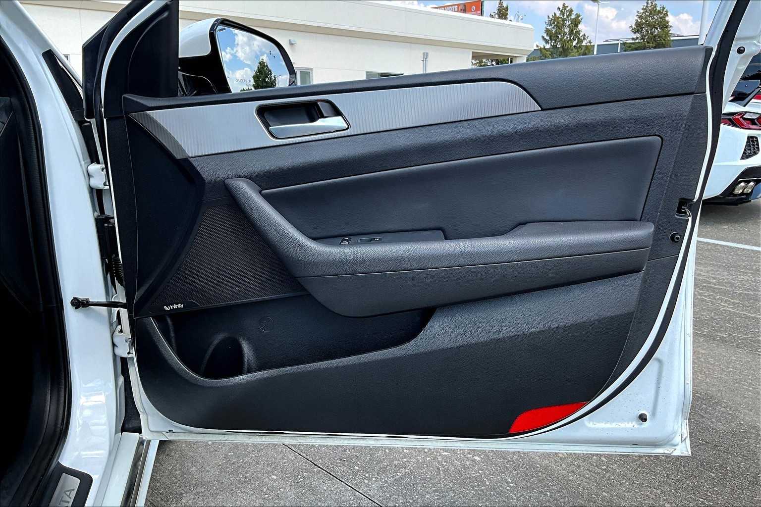 2018 Hyundai Sonata Limited photo 19