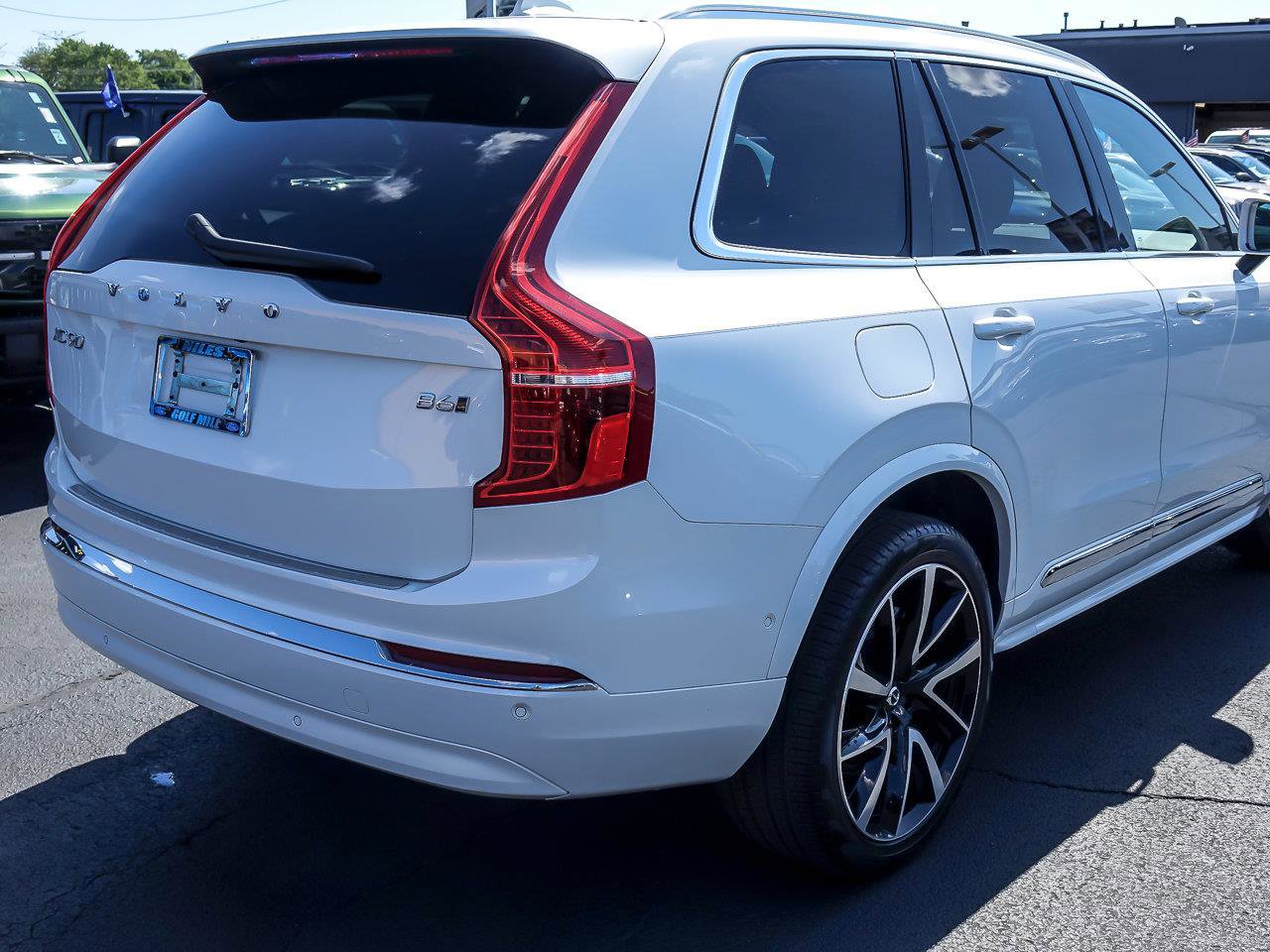 2024 VOLVO XC90 - Image 8