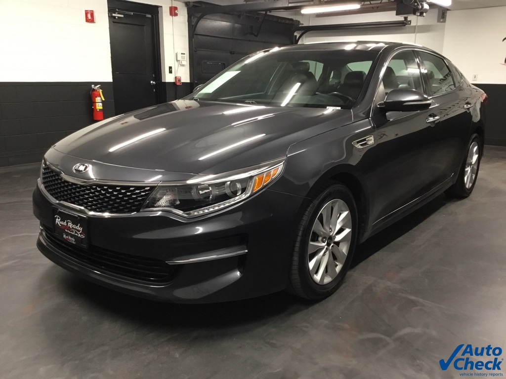 2018 Kia Optima EX photo 4