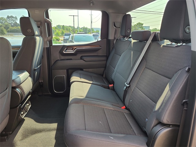 2023 Chevrolet Silverado 1500 RST photo 14