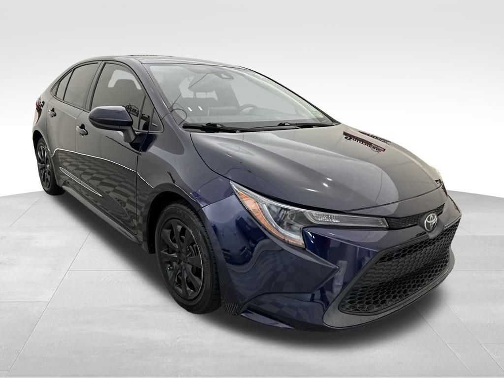 2020 Toyota Corolla LE photo 3