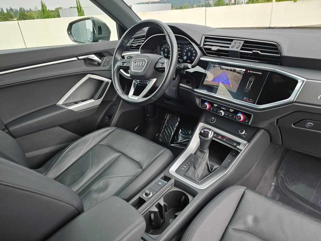 2023 Audi Q3 Premium S line photo 9