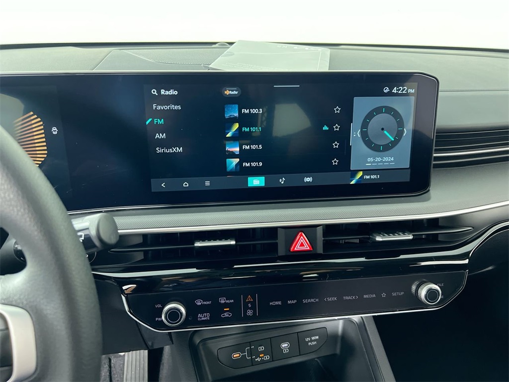 2025 Kia K5 LXS photo 23