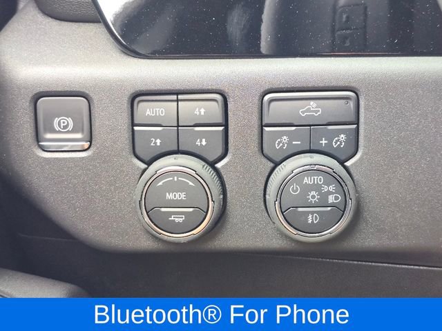 2025 Chevrolet Silverado 1500 RST photo 17
