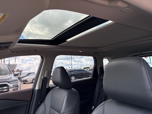 2023 Nissan Rogue SL photo 39
