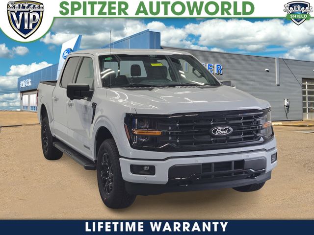 2025 Ford F-150 XLT's photo