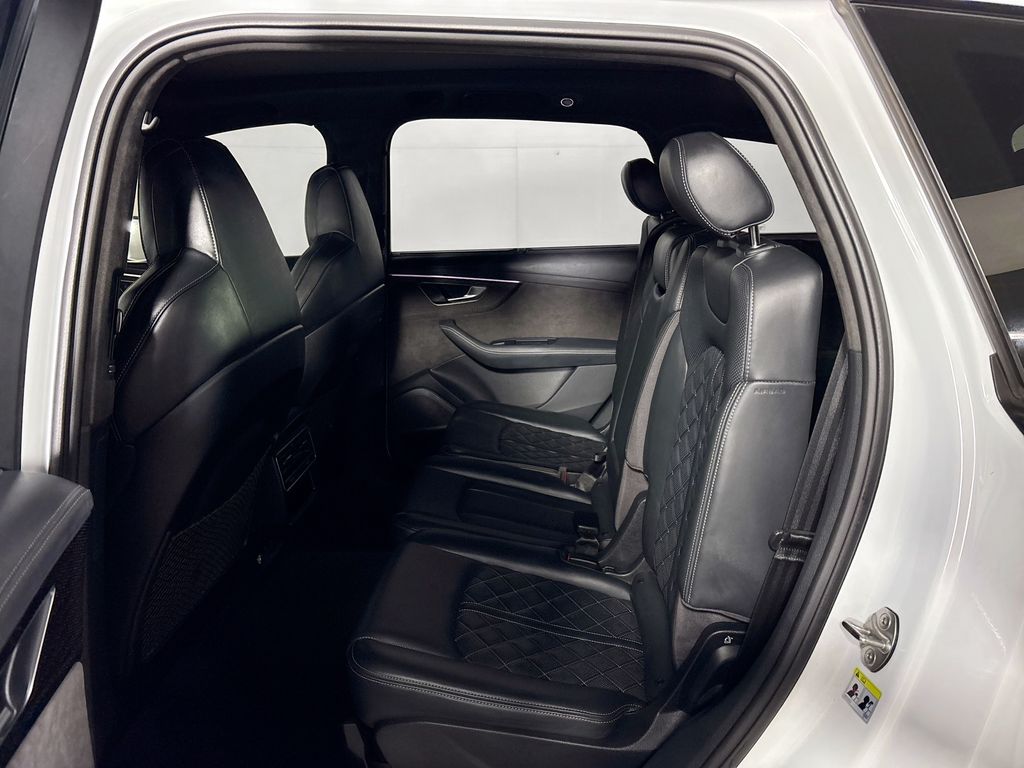 2022 Audi SQ7 Prestige photo 20