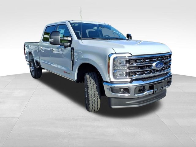 2026 Ford F-350 Lariat photo 9