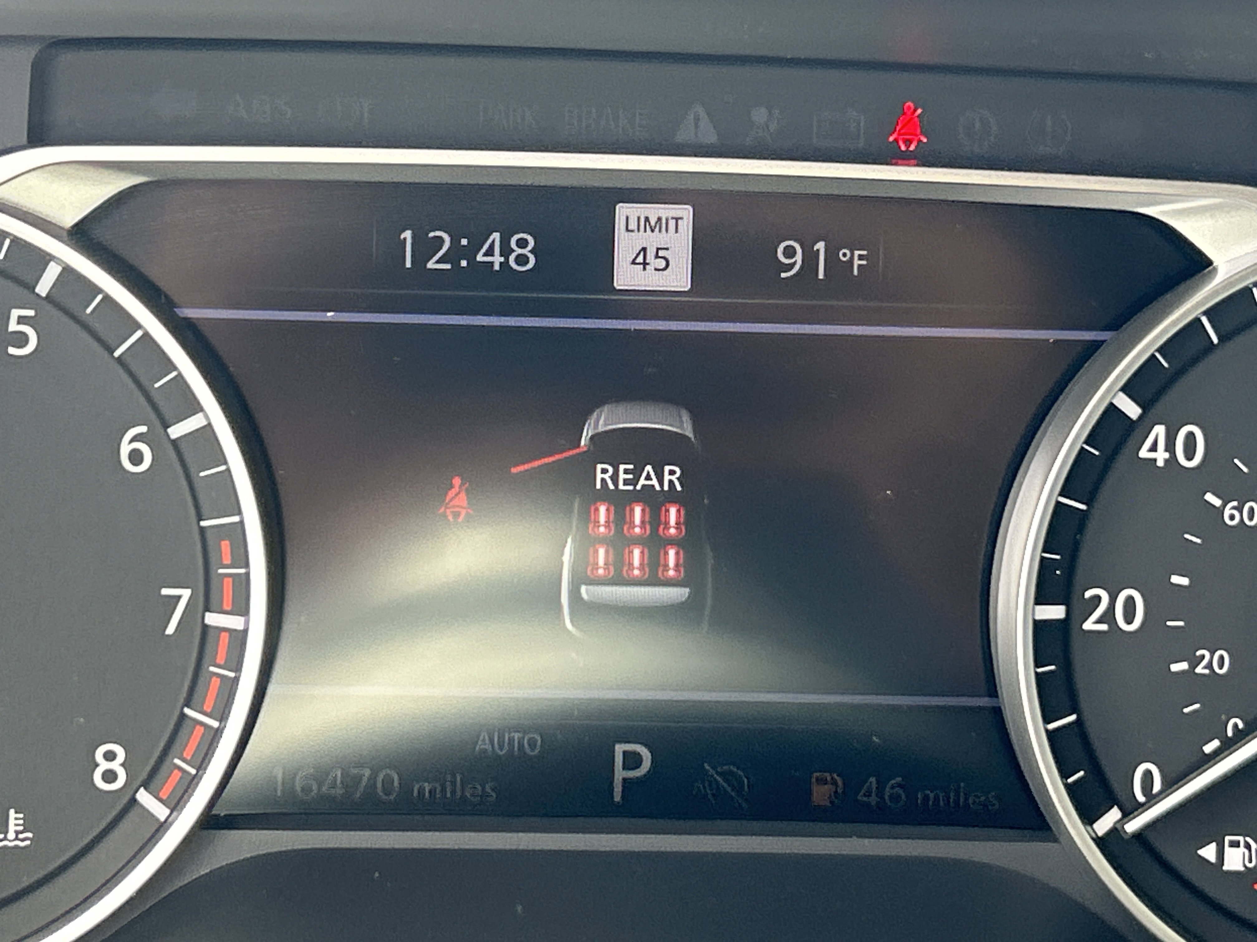2024 Nissan Pathfinder SL photo 6