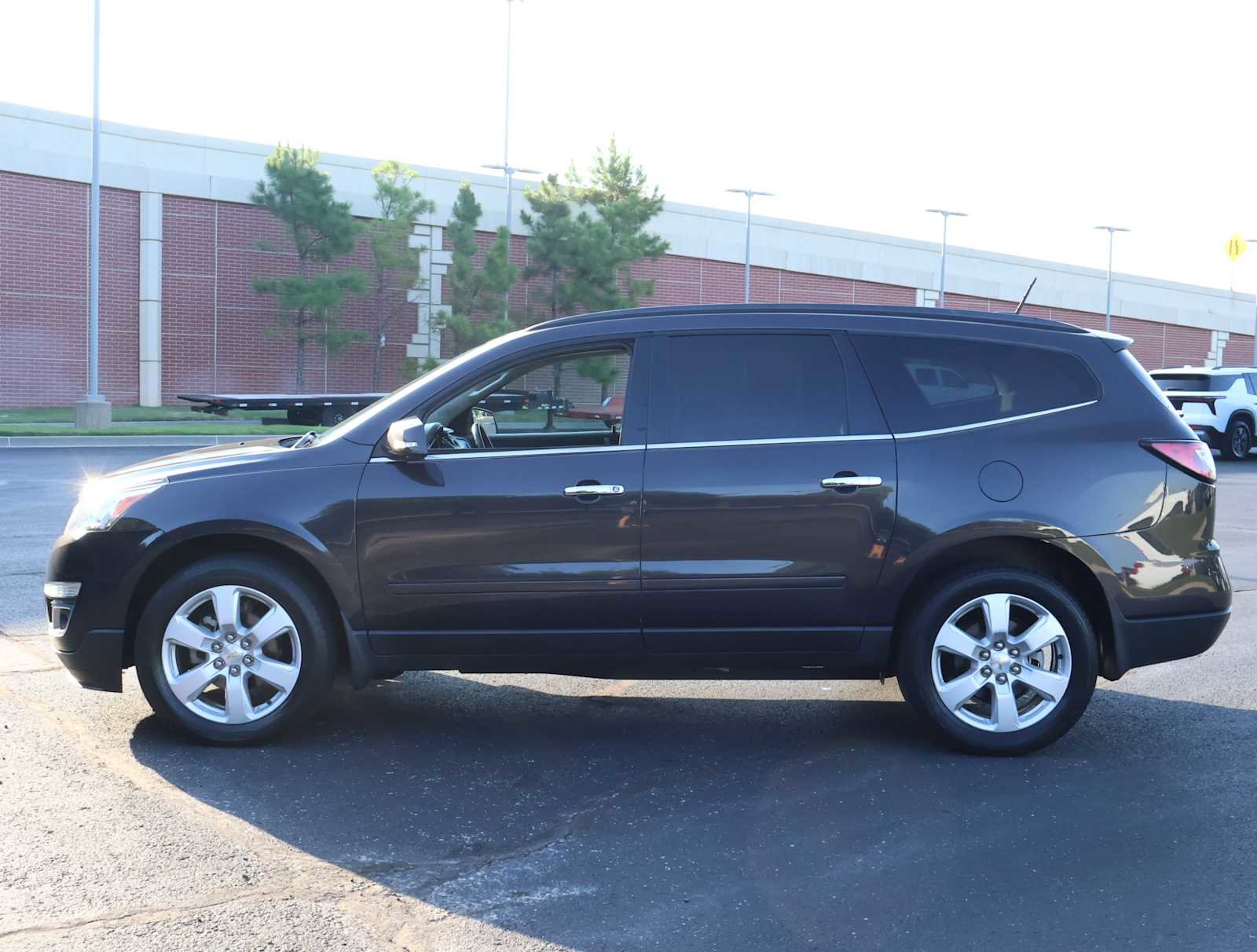 2017 Chevrolet Traverse 1LT photo 27