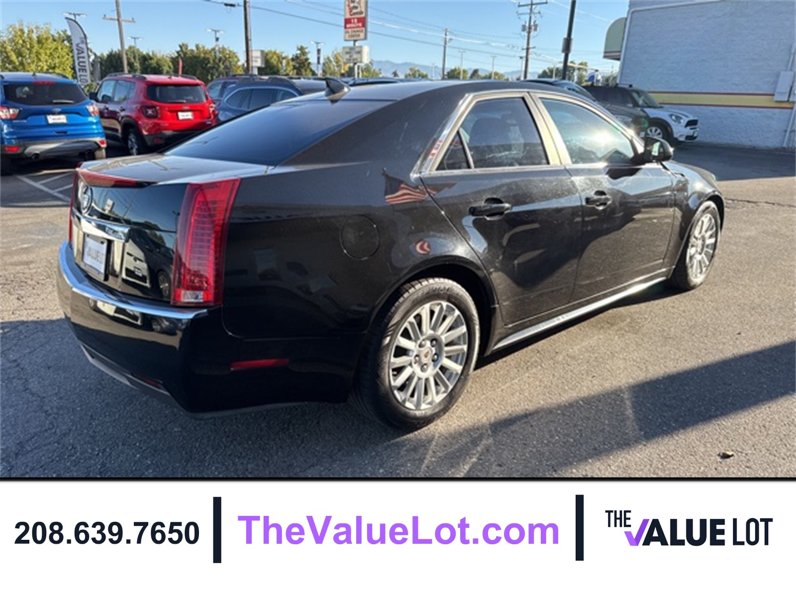 2011 Cadillac CTS Luxury photo 2