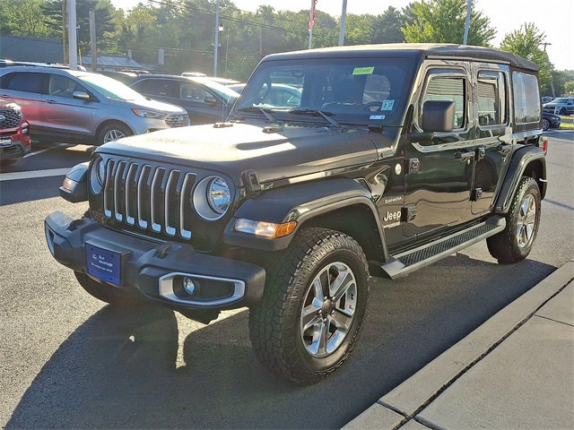 2022 Jeep Wrangler Unlimited Sahara photo 4