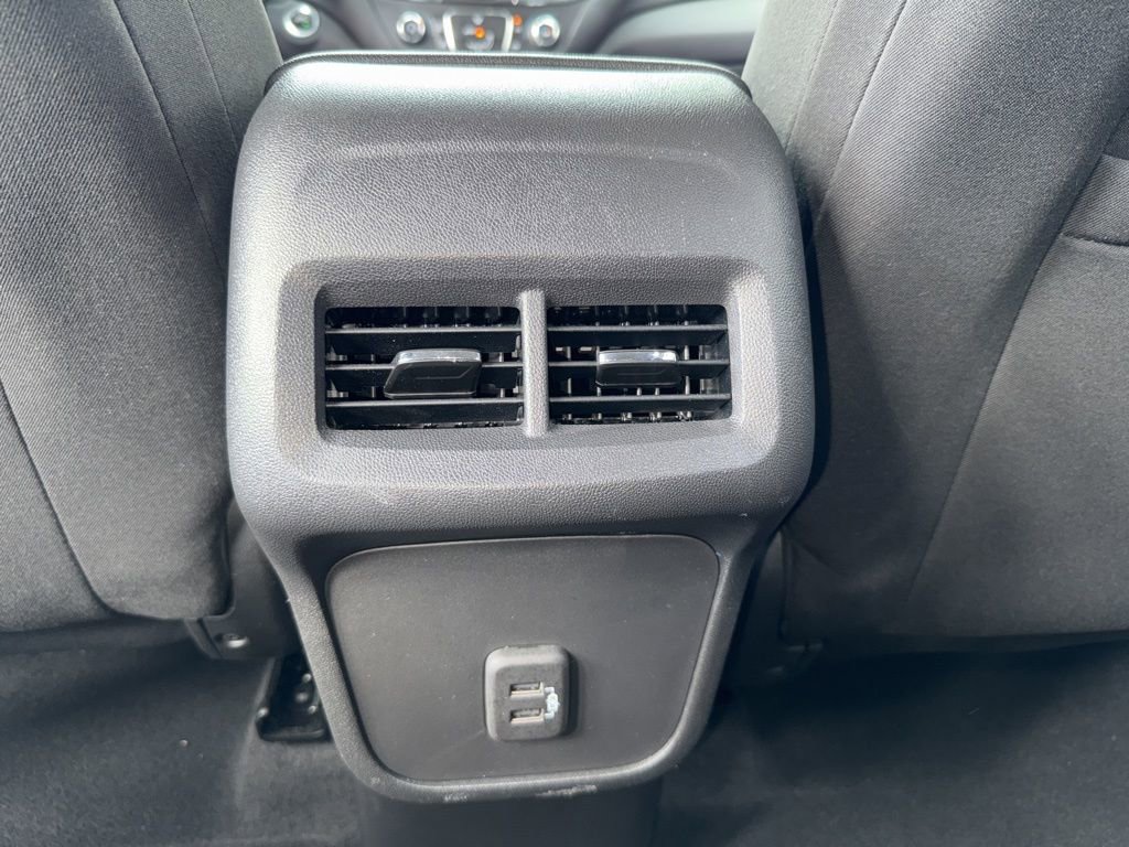 2023 Chevrolet Equinox LT photo 30