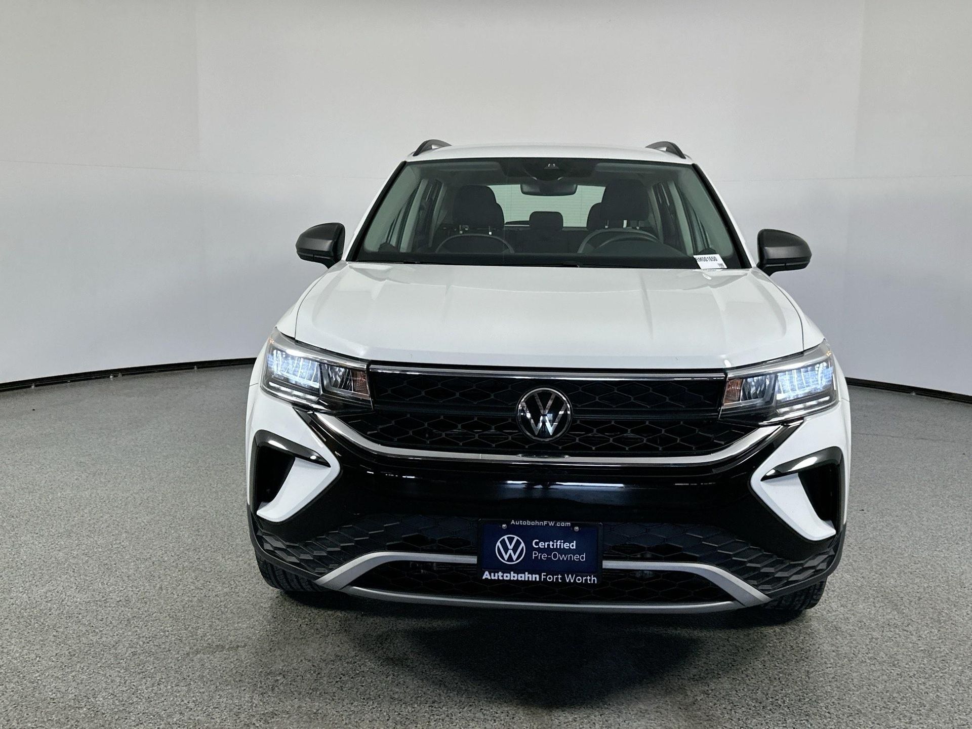 2024 Volkswagen Taos S photo 2
