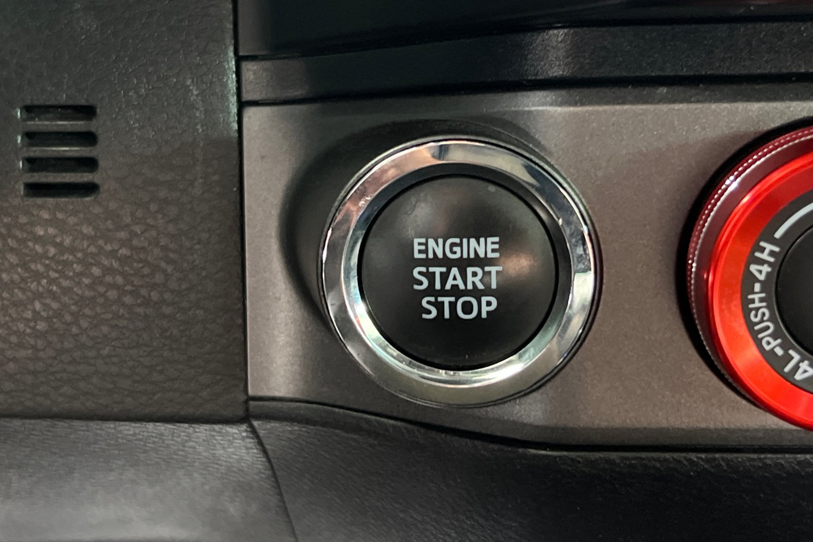 2023 Toyota Tacoma TRD Sport 4x4 photo 16