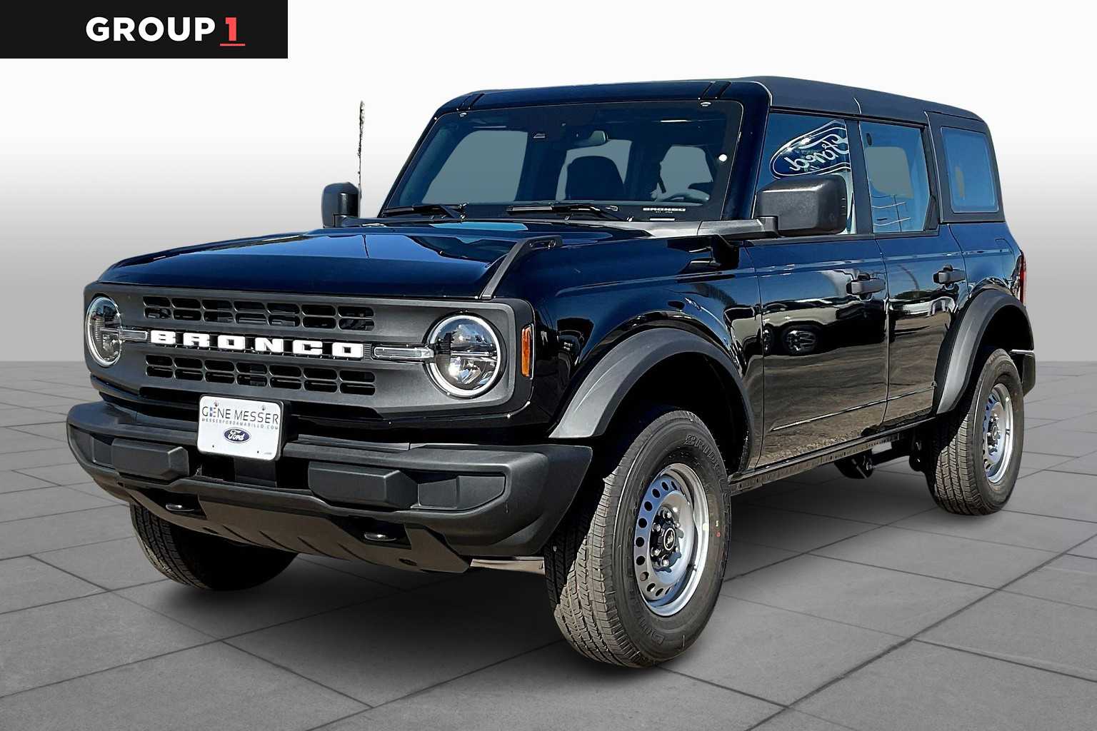 2025 Ford Bronco 4-Door Base's photo