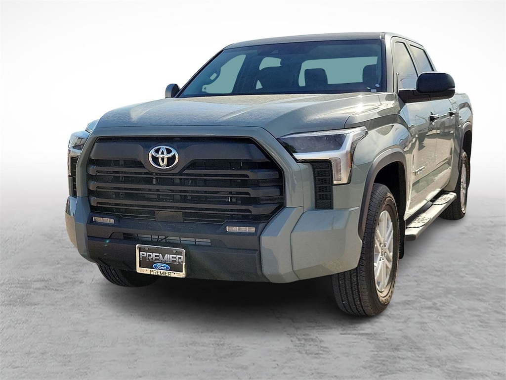 2024 Toyota Tundra SR5 photo 4