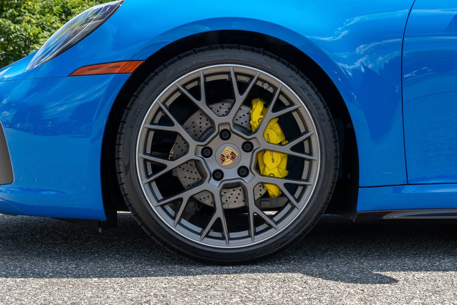2022 Porsche 911 4 photo 11