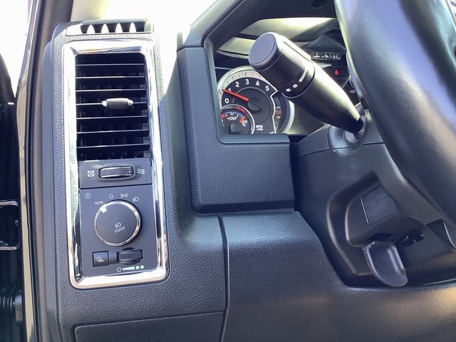 2017 Ram 2500 Laramie photo 14