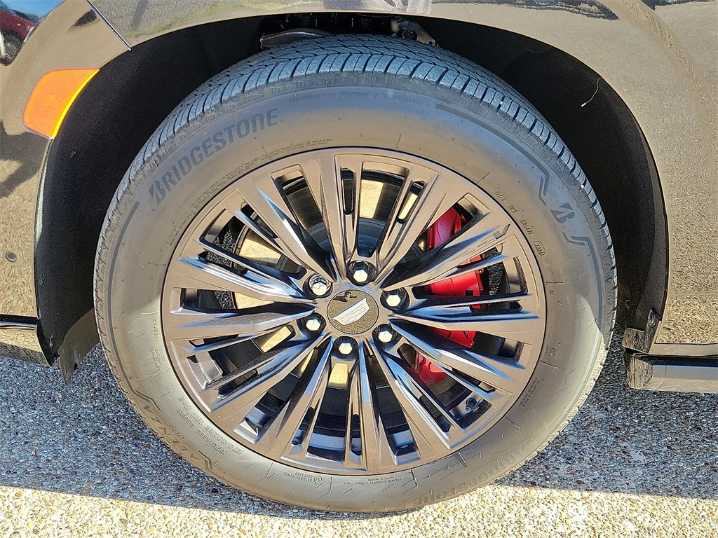 2024 Cadillac Escalade V-Series photo 10