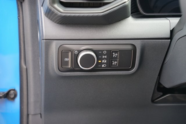 2025 FORD MUSTANG - Image 36