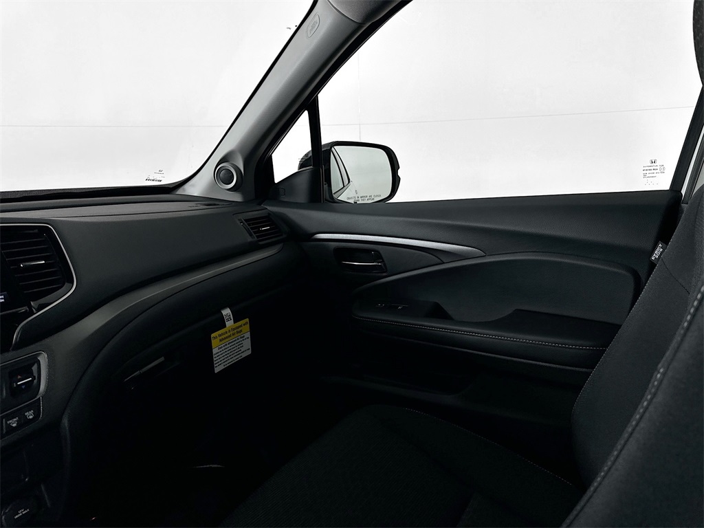 2024 Honda Ridgeline Sport photo 4