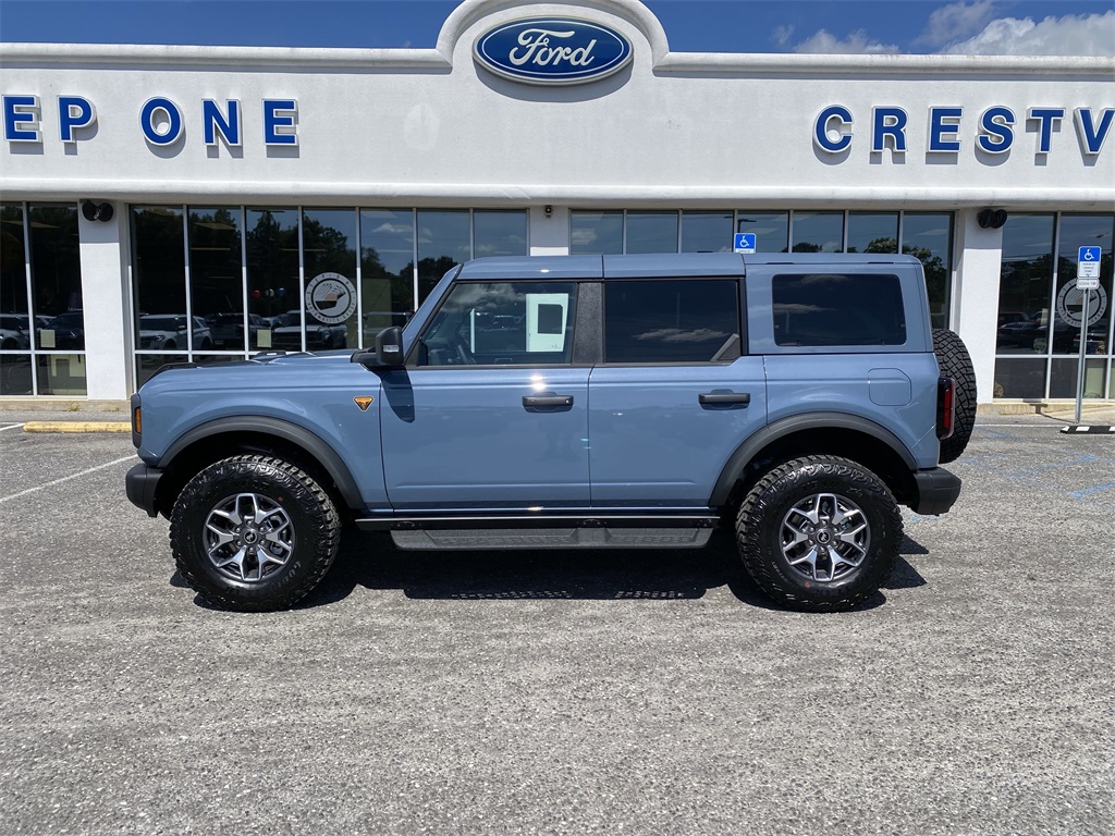 2025 Ford Bronco Badlands photo 4