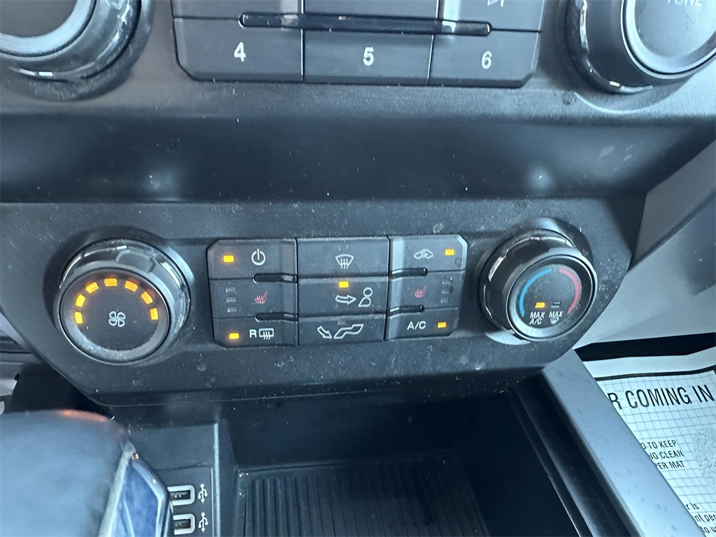 2019 Ford F-150 XLT photo 23