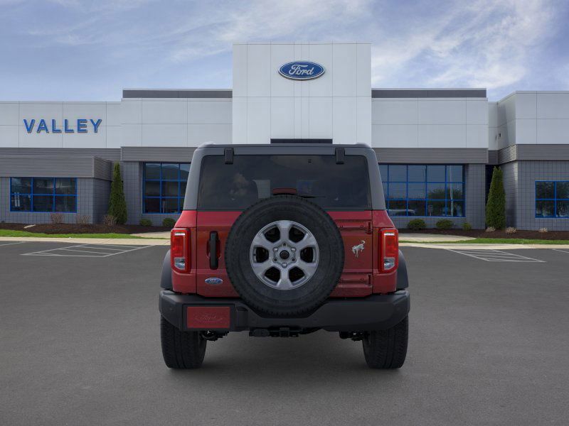 2025 Ford Bronco Big Bend photo 4