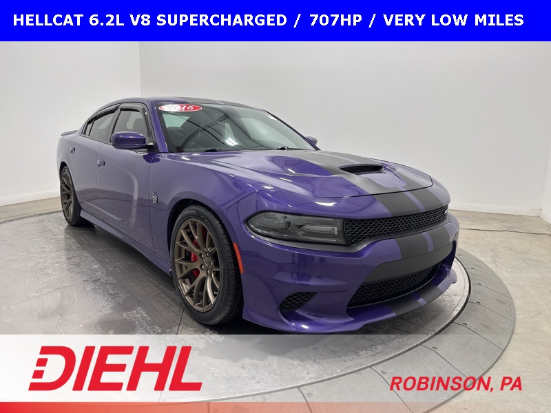2016 Dodge Charger SRT Hellcat's photo