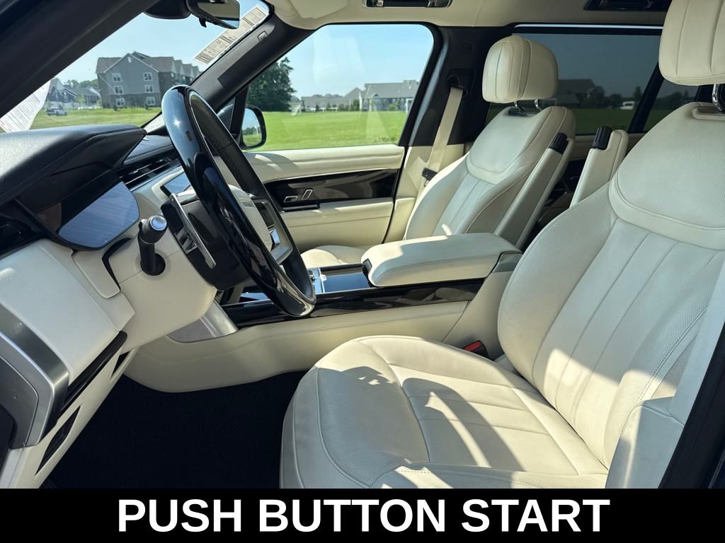 2023 Land Rover Range Rover Autobiography photo 10