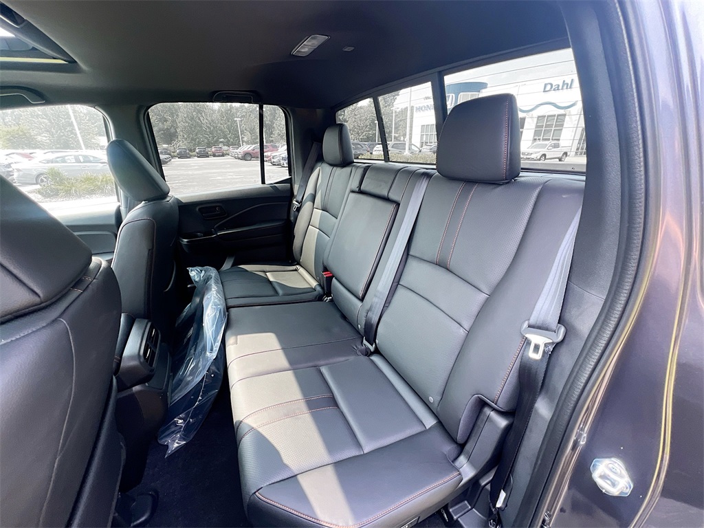 2025 Honda Ridgeline TrailSport photo 10