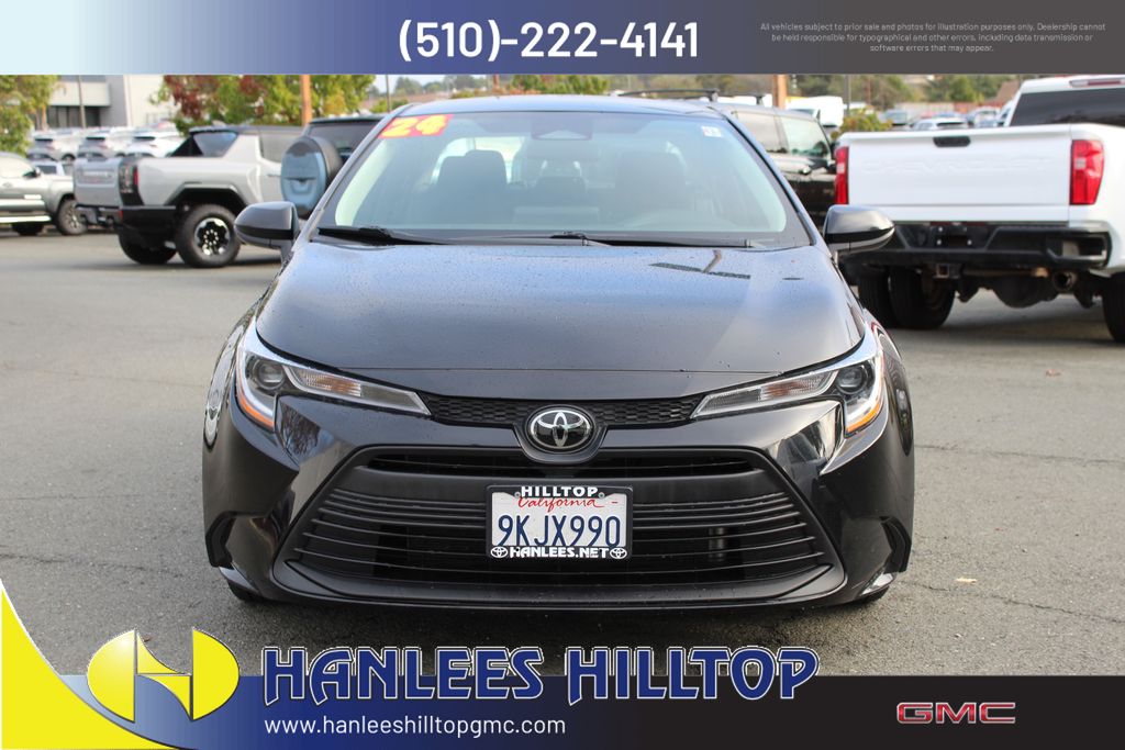 2024 Toyota Corolla LE photo 3
