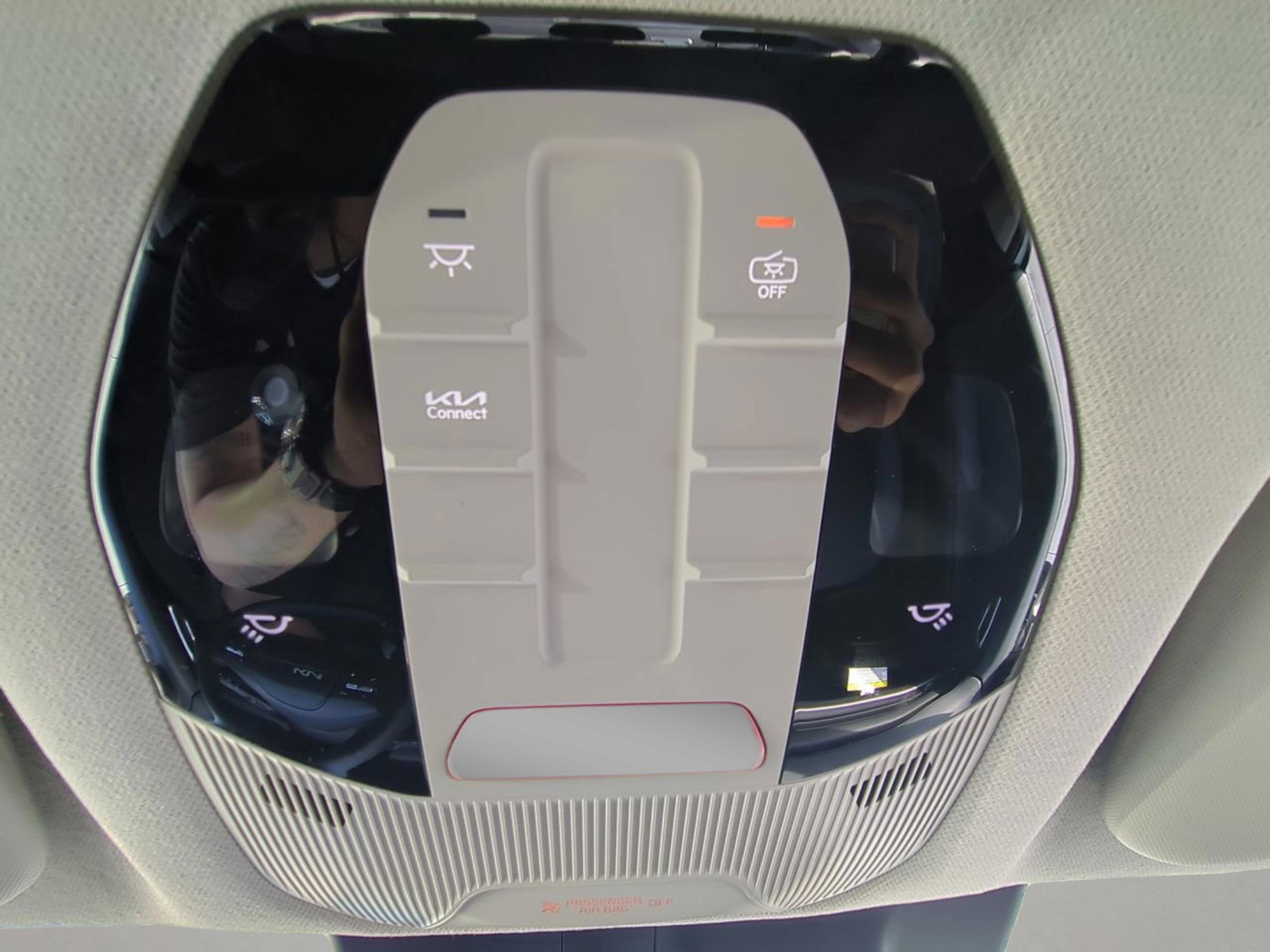 2025 Kia K4 LXS photo 18