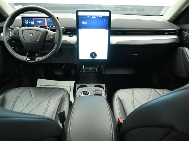 2022 FORD MUSTANG MACH-E - Image 22